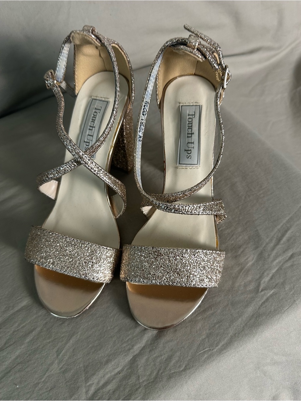 Touch Ups Sparkle Ankle-Strap Block Heel Sandals in Silver Glitter 6.5M